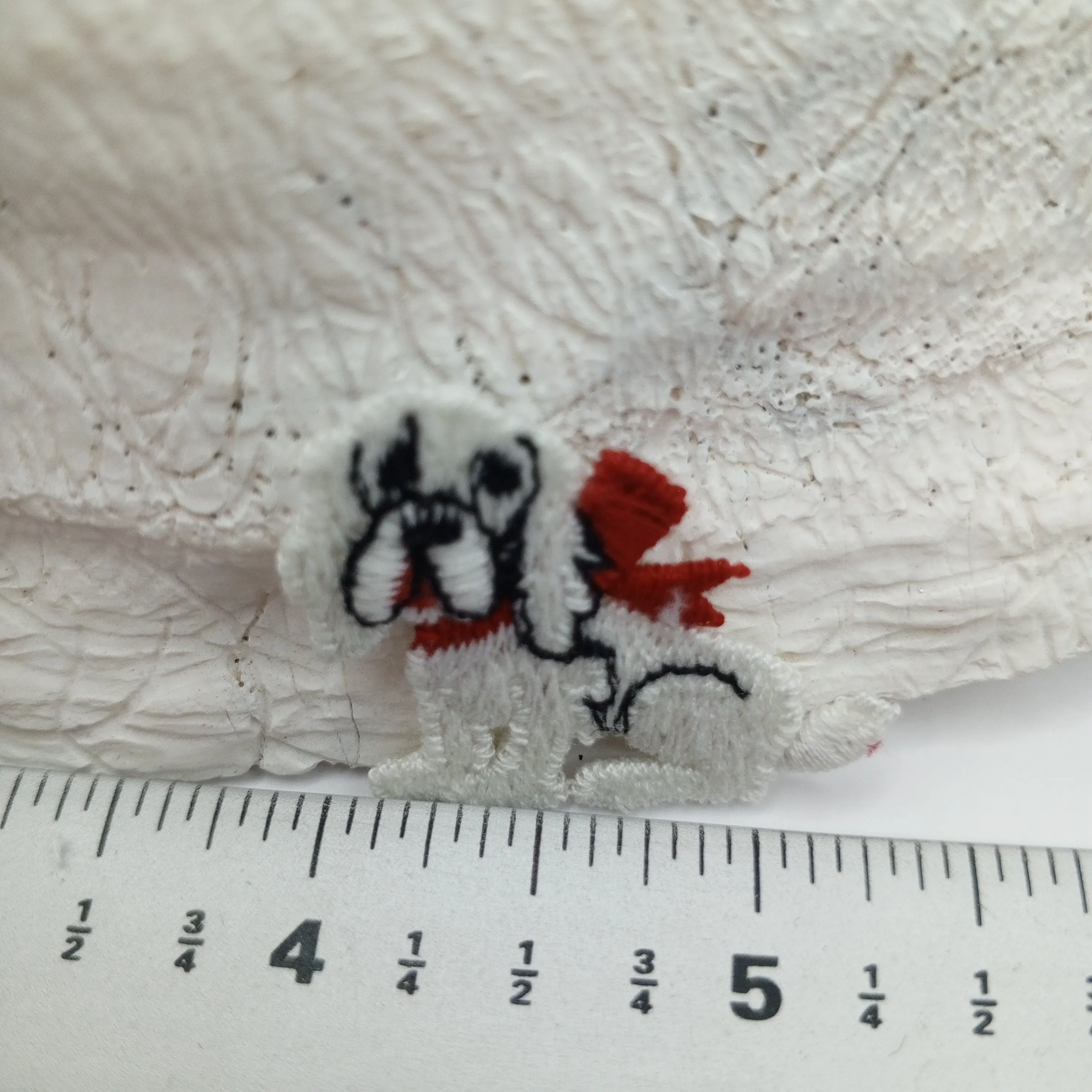 White dog with red scarf, appliqué sew on Patches #425