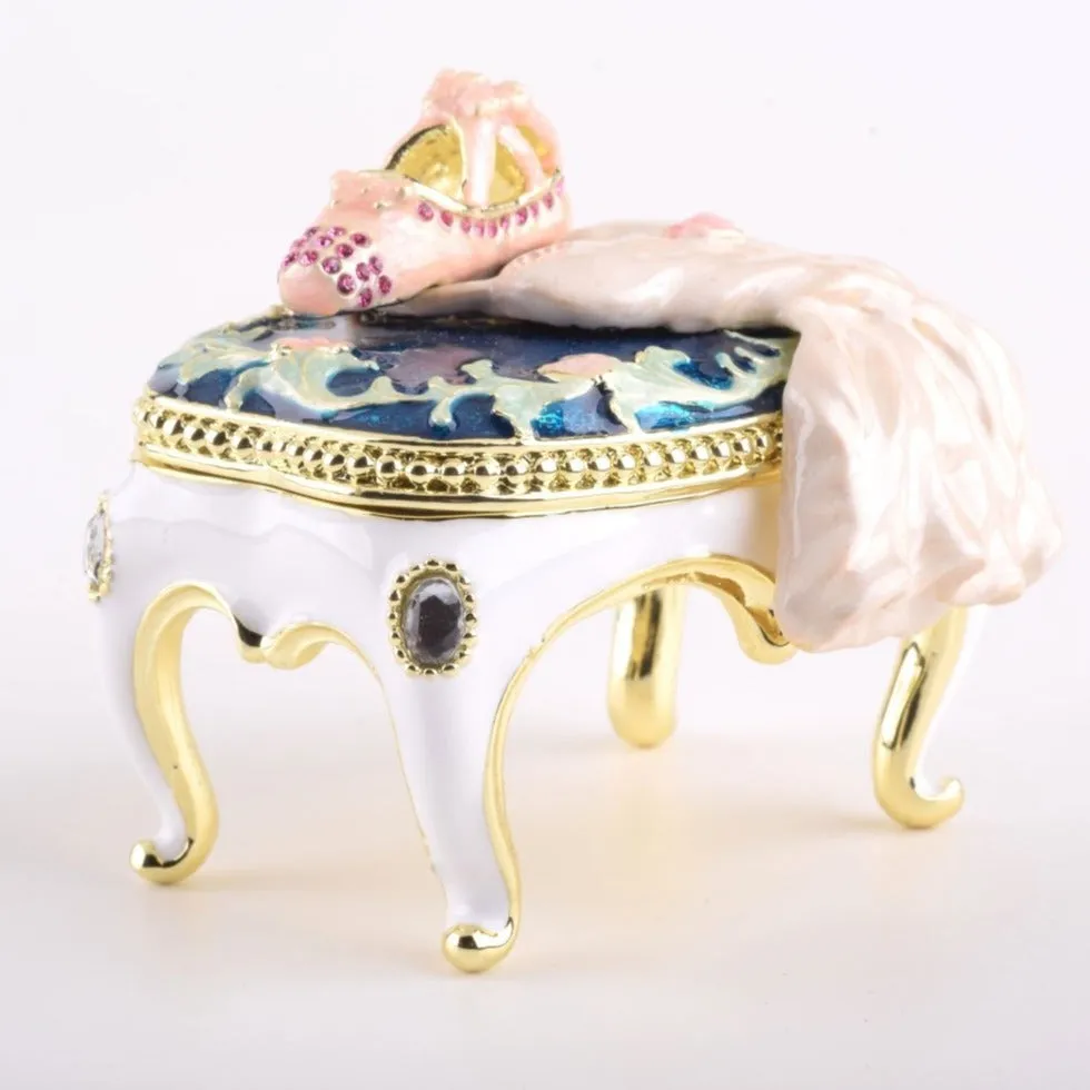 White Vintage Chair