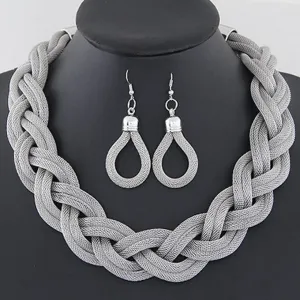 Women Two-Piece Necklace Set