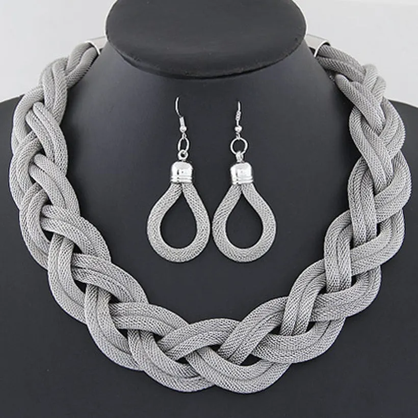 Women Two-Piece Necklace Set